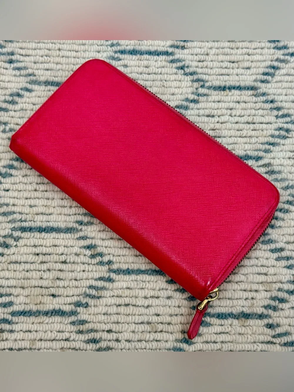 PRADA Y2K Barbiecore Hot Pink Saffiano Leather Zip Wallet/Clutch - Fits IPhone